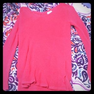 pink sweater